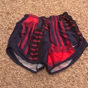 WOMENS NIKE SHORTS